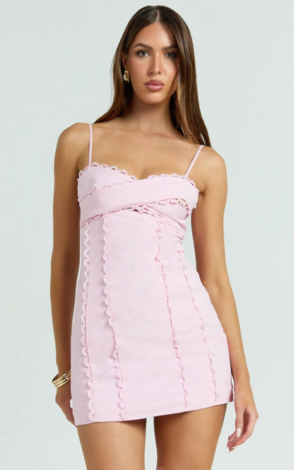 Gigi Mini Linen Blend Dress - Sweetheart Tie Back Scallop Detail Dress in Pink