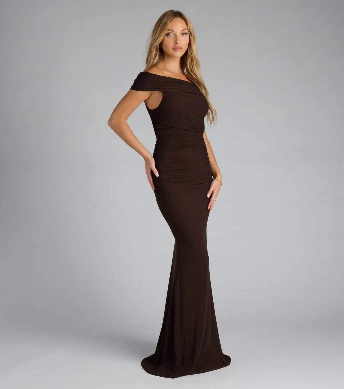 Ashlynn Off-Shoulder Mermaid Formal Dress