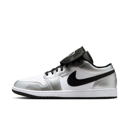 Air Jordan 1 Low SE (White/Black/White)