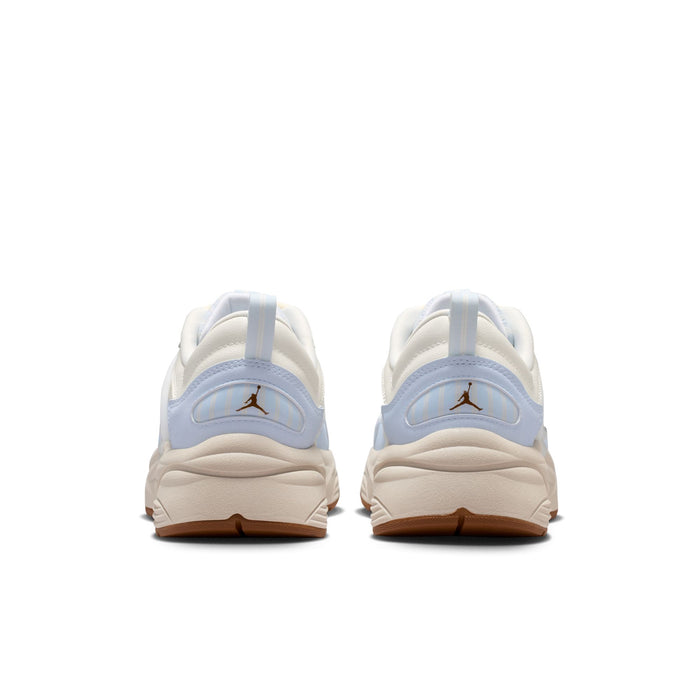 Air Jordan Trunner O/S (Sail/LT British Tan/Cream II)