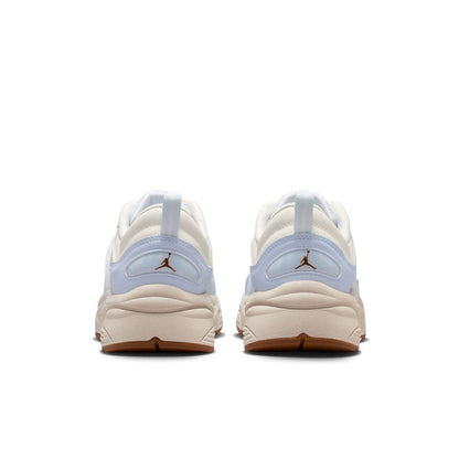 Air Jordan Trunner O/S (Sail/LT British Tan/Cream II)