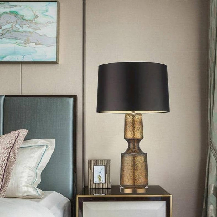 American Retro Bedside Table Lamp - Stylish and Functional Vintage Touch