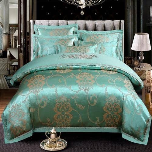 bedding set 6 / Flat sheet style / Queen size 4pcs