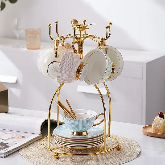 Regal Finery: Elegant Porcelain Tea Cup Set